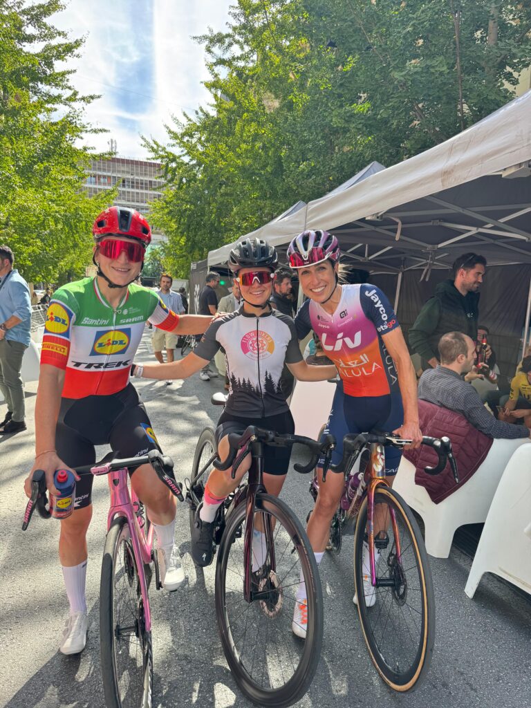 Francesca with girls from the pro peleton, Mavi Garcia and elisa longo boughini